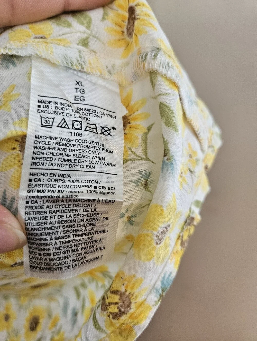 Old Navy Yellow Floral Long-Sleeve Top Sweetheart Sunflower Print